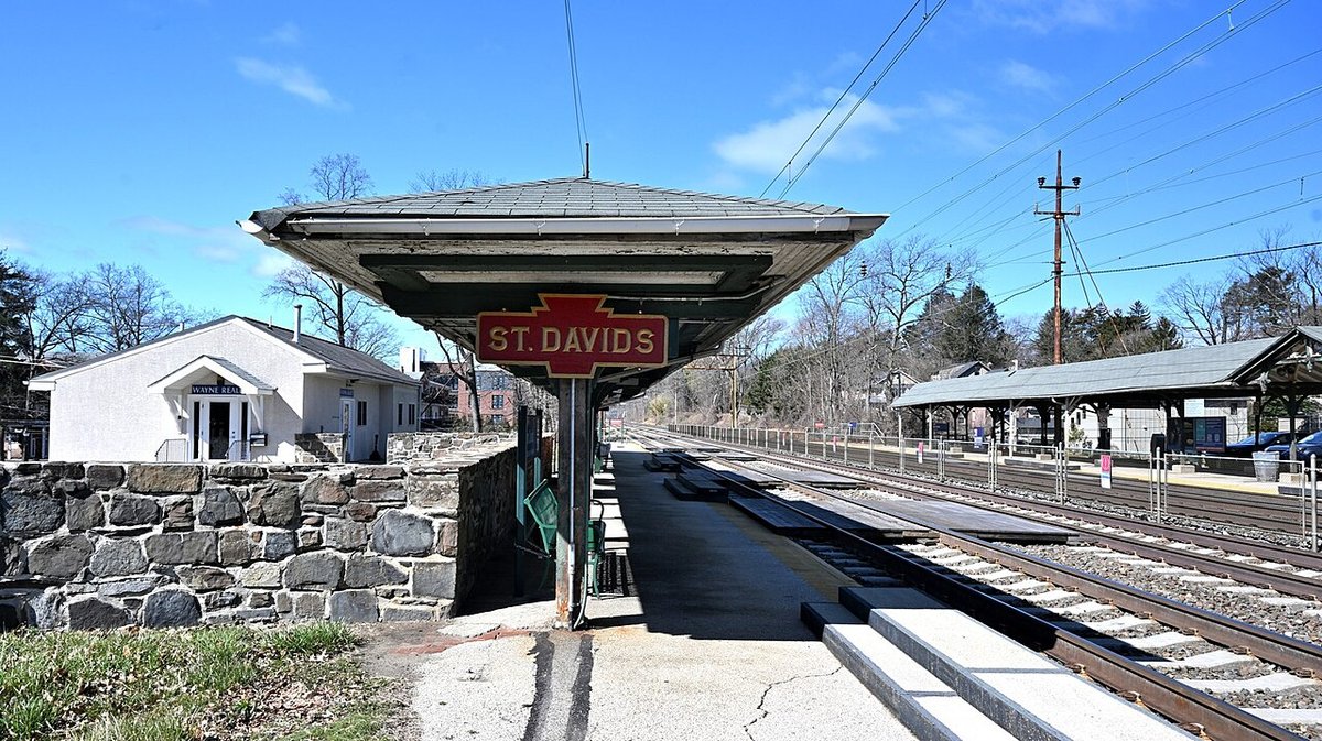 St. Davids, PA - File:Saint Davids, PA train station.jpg - Wikimedia Commons